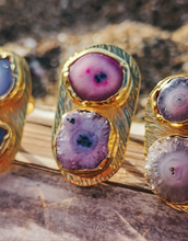 Load image into Gallery viewer, Golden Geode Ring- Pink/Purple
