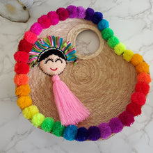 Cargar imagen en el visor de la galería, Frida Khalo de Passion (Pink Tassel)
